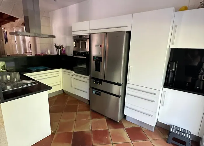 La Bella Penzion Abzac (Gironde)