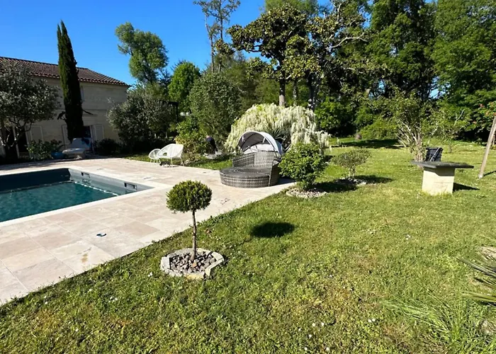 Pensionat La Bella Abzac (Gironde)