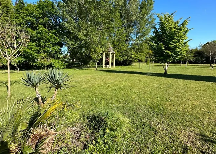 La Bella Penzion Abzac (Gironde)